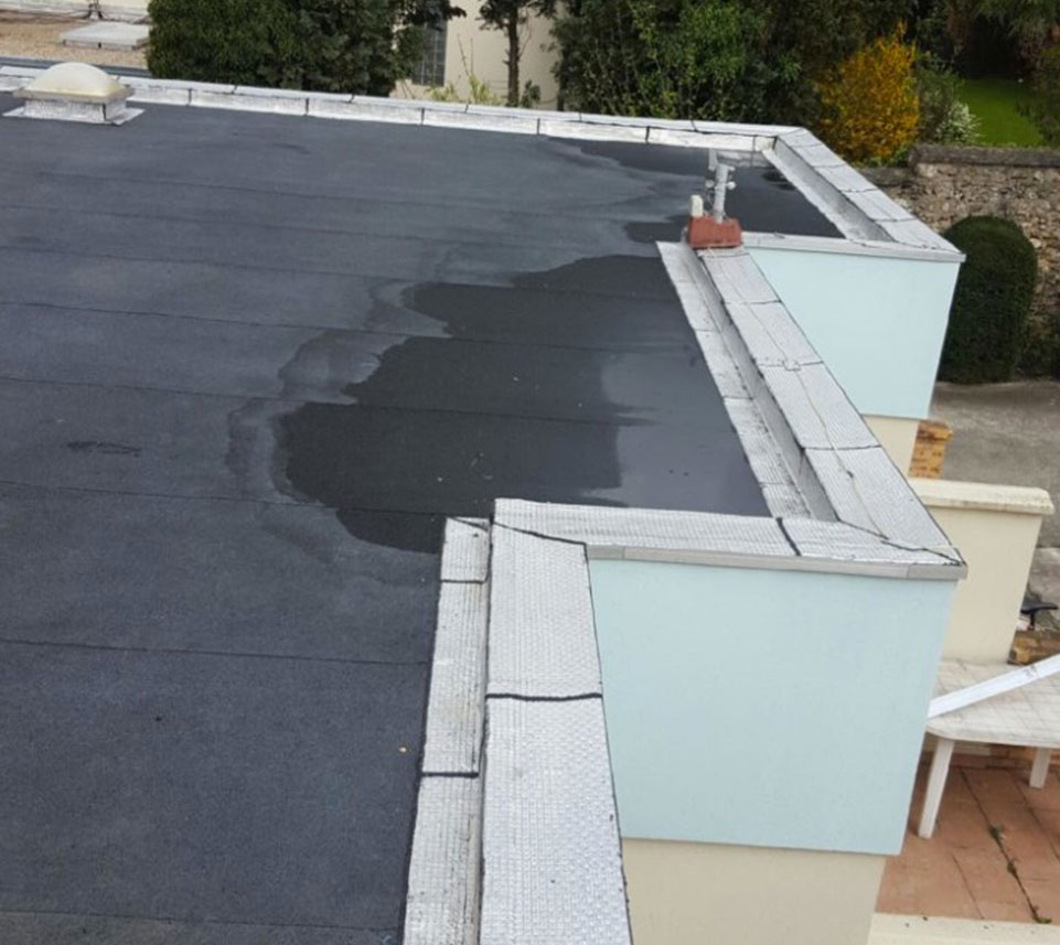 Réparation de fuite et étancheité de toiture à Rueil Malmaison  dans les Hauts de Seine 92