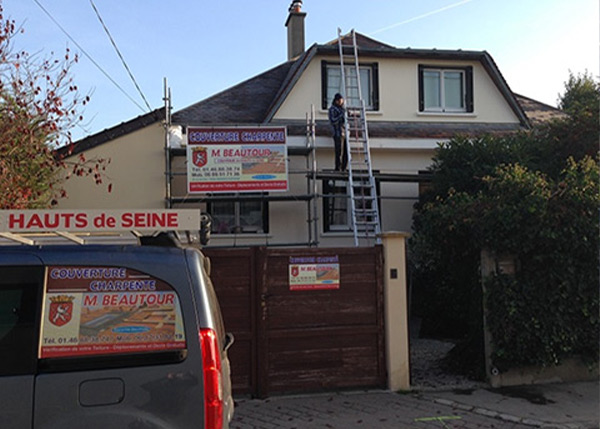 M Beautour de Père en Fils, travaux de toiture et de ravalement  à Rueil-Malmaison (92500) et Issy-les-moulineaux (92140), dans les Hauts de Seine (92) et en Ile de France